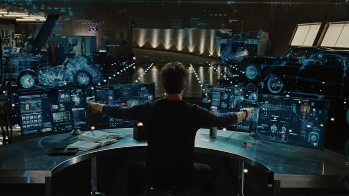 Ilustrasi Tony Stark dan Jarvis di Iron Man 2 (via YouTube)