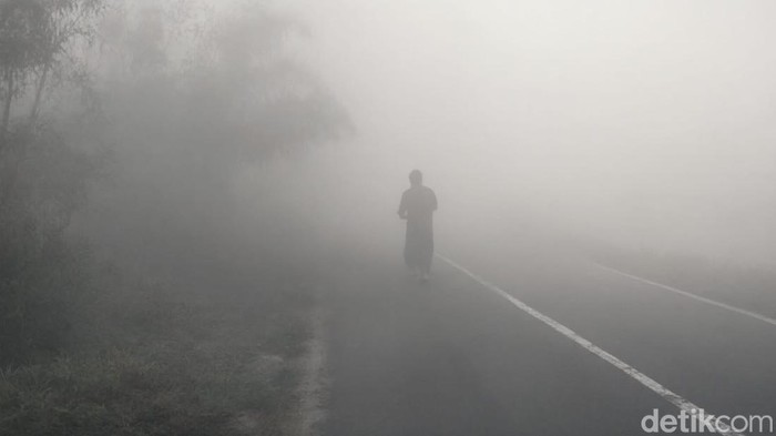 Kabut asap di Pangkalan Bun, Kamis (22/10/2026) pagi.