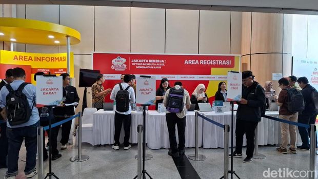 Karir Jakarta dan Tenaga Kerja Mandiri (TKM) Expo 2026 nan menyediakan 12 ribu lowongan pekerjaan digelar di Smesco, Jakarta Selatan (Belia/detikcom)