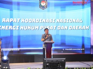 Sekjen Kemendagri Minta Pemda Susun Aturan yang Permudah Layanan Warga