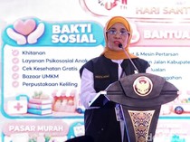 Pemprov Jatim Salurkan Bansos Rp 11,4 M untuk Pacitan Saat Hari Santri 2026
