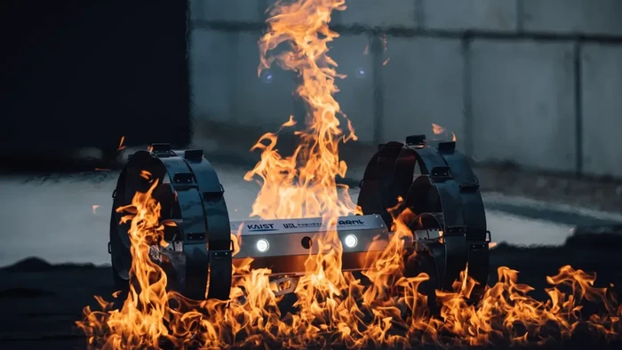 Korea Selatan menciptakan sebuah robot beroda yang terbuat dari baja karbon tinggi tahan api untuk menjelajahi Bulan.