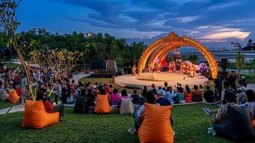Labdanation Fashion Week (LFW) Season III bertajuk Threads of Legacy akan digelar di Sunset Mandala Stage, Sira Village, Kawasan Ekonomi Khusus (KEK) Kura Kura Bali, pada Rabu (28/10/2026). (Istimewa)
