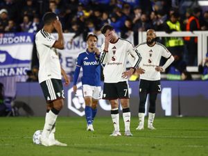 MU Tanpa Kemenangan dalam 7 Laga, Chelsea, Roma, hingga Liverpool Menanti
