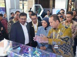 Menkomdigi Tinjau Peran NeutraDC bagi Kedaulatan Ekosistem AI Data Center