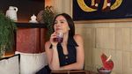 Momen Manis Olivia Jensen Masak dan Kulineran Bareng Keluarga