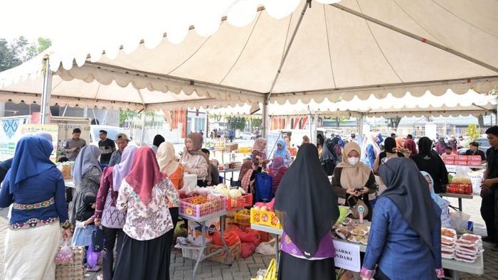 Pemkot Kendari gelar Gerakan Pangan Murah (Foto: dok. Istimewa)