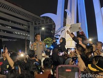 Kapolda Jateng Temui Massa Mahasiswa di Tugu Tunas Semarang