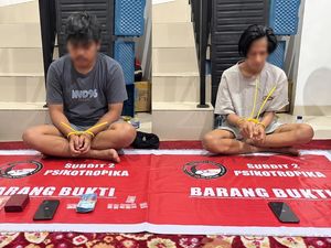 Menyamar Pembeli, Polisi Tangkap 2 Pengedar Narkoba di Balikpapan