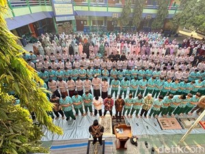 Ratusan Pelajar Muhammadiyah di Surabaya Gelar Salat Minta Hujan