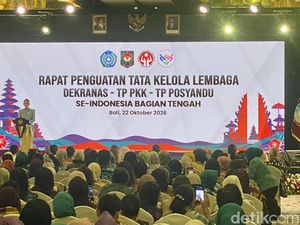 Selvi Ananda Khawatir Tenun dan Batik Punah, Dorong Regenerasi Perajin