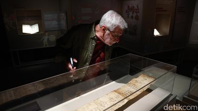 Setelah 186 Tahun, Codex Azcatitlan Kembali Dipamerkan