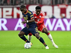Bayern Vs Arsenal Laga Luar Biasa