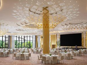St. Regis Jakarta Tawarkan MICE Mewah hingga Wisata Budaya