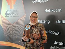 Kembangkan Geopark, Bupati Kebumen Lilis Nuryani Raih detikJateng-Jogja Awards