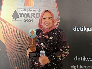Bupati Brebes Raih detikJateng-detikJogja Awards 2026, Dekatkan Layanan ke Masyarakat