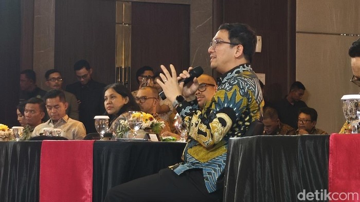 Direktur Utama KEK Industropolis Batang, Marfan Trihartiko, dalam forum investasi Jateng detikJateng-Jogja Award 2026 di Nusantara Ballroom, KEK Industropolis Batang, Jumat (23/10/2026).