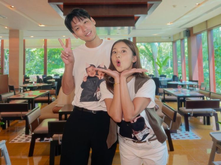 Diva Azzura Effort Banget Kasih Surprise dan Hadiah Ultah Na Daehoon