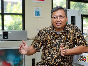 Sistem Penghantaran Obat Antikanker Bawa Pakar Unpad Masuk Top 2% Scientists