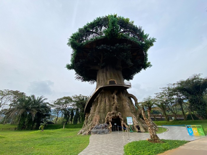 Enchanting Valley Tawarkan Wisata Alam dan Kuliner Dekat Jakarta