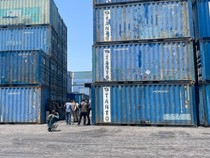 Kemenhut Amankan 23 Kontainer Muat Kayu Ilegal Asal Nabire di Surabaya