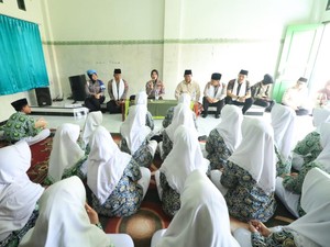 Kapolres Bojonegoro Ingatkan Pelajar Bahaya Tawuran hingga Judi Online