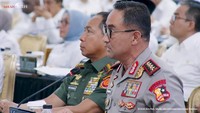 Kapolri Beberkan Penindakan Karhutla: 243 Orang dan 13 Korporasi Jadi Tersangka