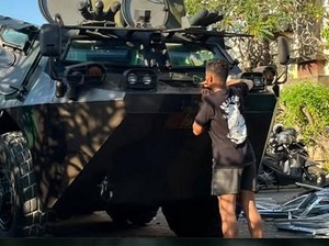 Heboh Rantis Militer Terparkir di Student Center Unud