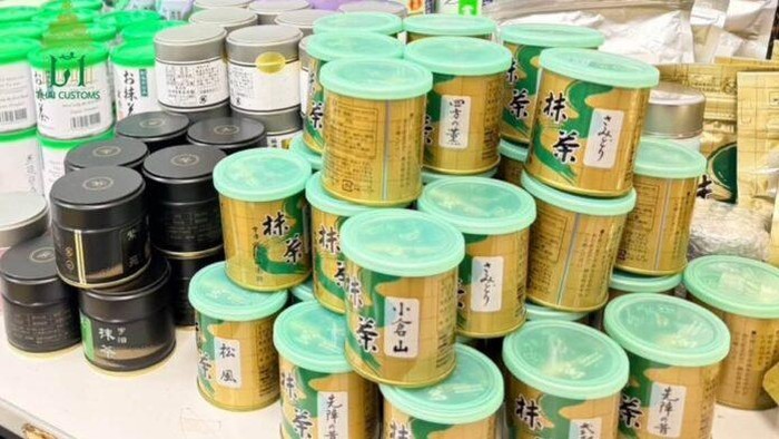Bawa Matcha Rp 240 Juta di Koper, Penumpang Ini Kena Sita!