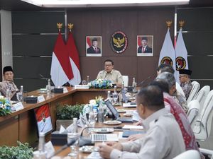 Pendidikan Gratis, Menag Minta Kesejahteraan Guru Sekolah Swasta Tak Dilupakan