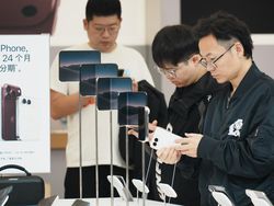 Begini Antusiasme Warga China Sambut iPhone Lipat Apple