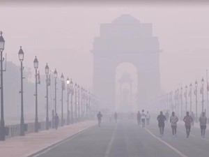 Video: New Delhi Berselimut Kabut Polusi, AQI Capai 226