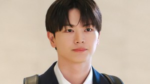 Dalam drama Korea Nine to Six yang akan segera tayang, Yook Sungjae memerankan karakter bernama Han Seon Woo. (Foto: dok. SBS)