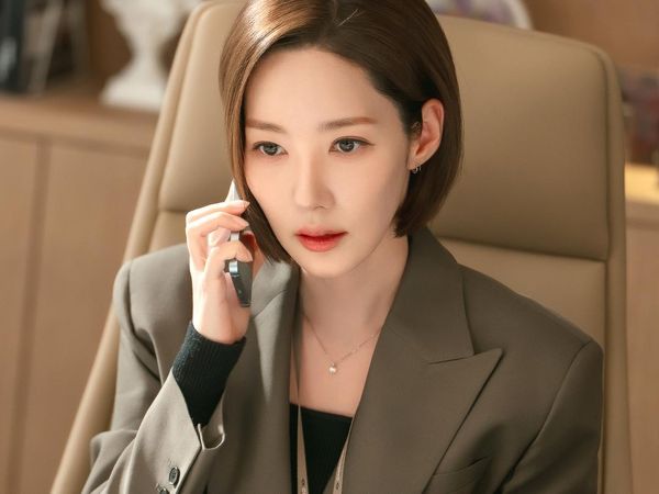 Park Min Young Jadi Bos Workaholic di Nine to Six