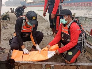 Janin Bayi Ditemukan Mengapung di Sungai Musi Palembang
