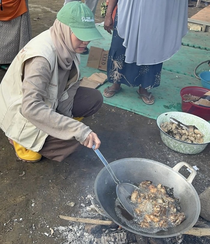 Zaskia Adya Mecca Zaskia Adya Mecca