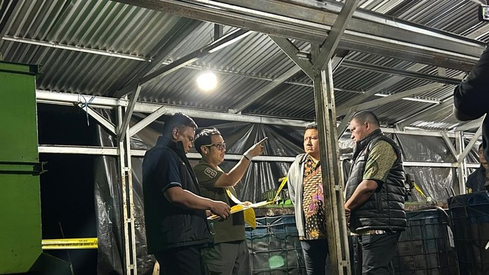 Bareskrim Polri bongkar lokasi pengolahan minyak ilegal di Muratara