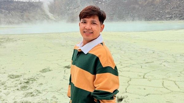 Alhamdulillah! Jirayut Bahagia Bawa Keluarga Liburan ke Kawah Putih Ciwidey