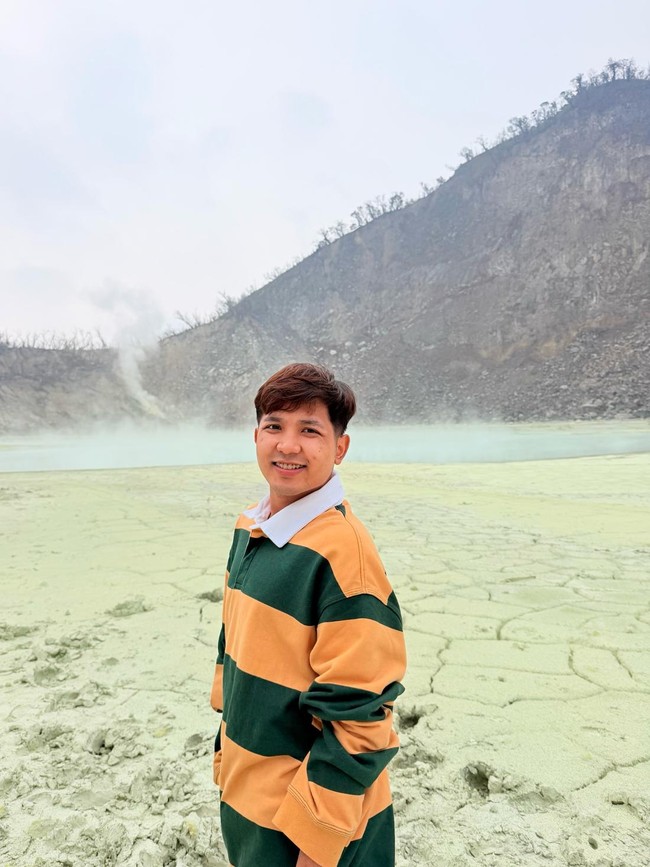 Alhamdulillah! Jirayut Bahagia Bawa Keluarga Liburan ke Kawah Putih Ciwidey