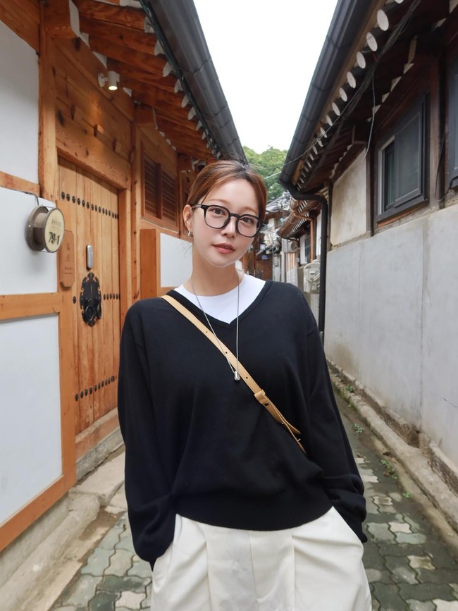 Congrats! Kim Ga Eun Hamil Usai Setahun Nikah dengan Yoon Sun Woo