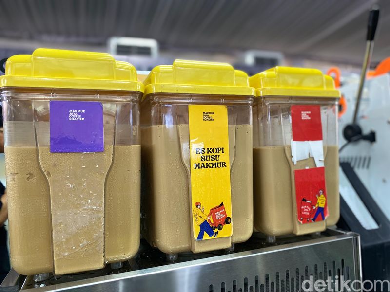 5 Kuliner Hits Bandung Hadir di Blok M, Makmur Jaya hingga Batagor Kahuripan