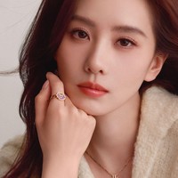 9. Liu Shishi yang seimbang dengan Esther Yu dikenal punya basis fans setia loyal berkat drama-drama, seperti Scarlet Heart, Sound of the Desert, dan The Imperial Doctress. Dia masih dianggap sebagai ratu drama sejarah. Foto: Instagram Liu Shishi