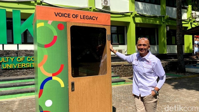 Penampakan box  Voice of Legacy di Halaman Fikom Unpad