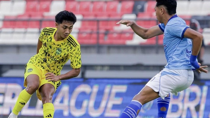 Laga antara Isenmulang Kalteng FC vs PSIM Jogja, Sabtu (24/10/2026).