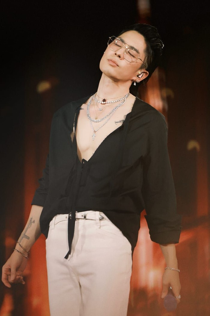 Penampilan Vanness Wu dalam konser FFOREVER 2.0 di Guangzhou.