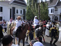 18 Ponpes di Takalar Unjuk Kreativitas Lewat Pawai Santri