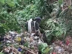 Hindari Sepeda Motor, AmbulansTerjun ke Jurang 10 Meter di KBB
