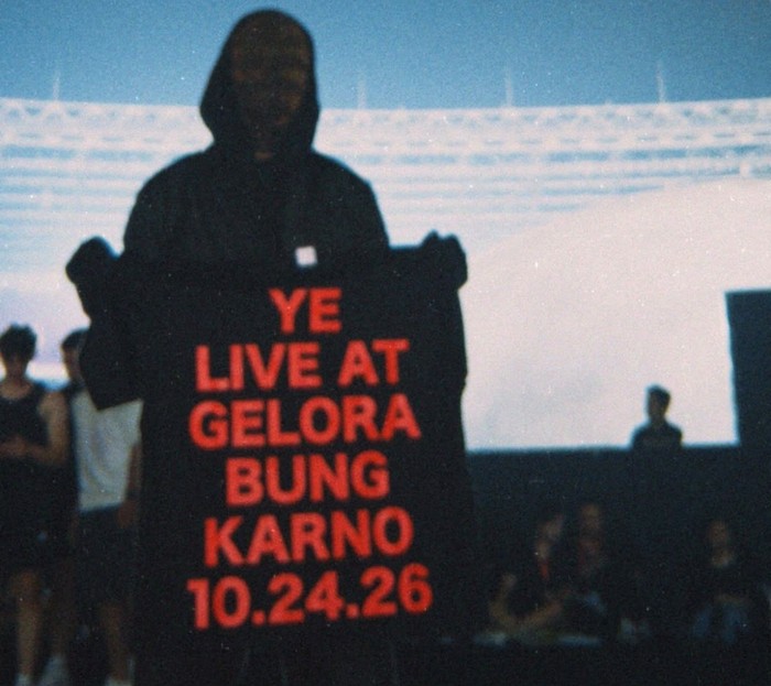 Kreator konten Arxyad Sam nonton Ye Live in Jakarta pada Sabtu (24/10/2026).