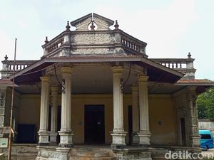Kisah Gedong Anom, Rumah Tua Saksi Sejarah Kebun Kopi di Cimahi