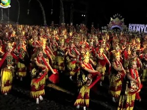 Siswi Sekolah Rakyat Tampil Memukau di Festival Gandrung Sewu 2026